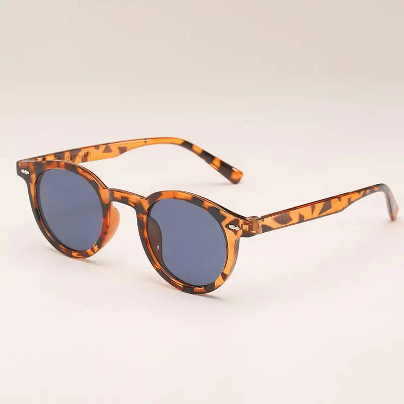 Volleria UV-Protection Shades Volleria