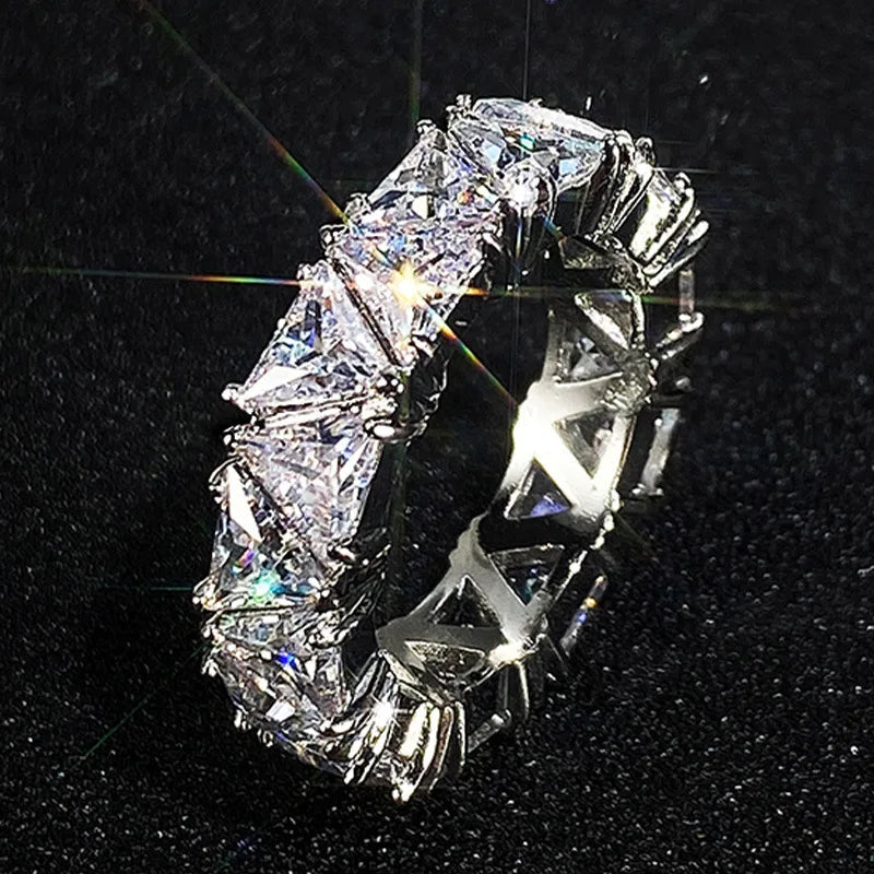 Luxurious 925 Sterling Silver Ring, Triangular Zircon Ring with Aaa Zircon Crystal, Engagement Jewelry Gift for Women Volleria