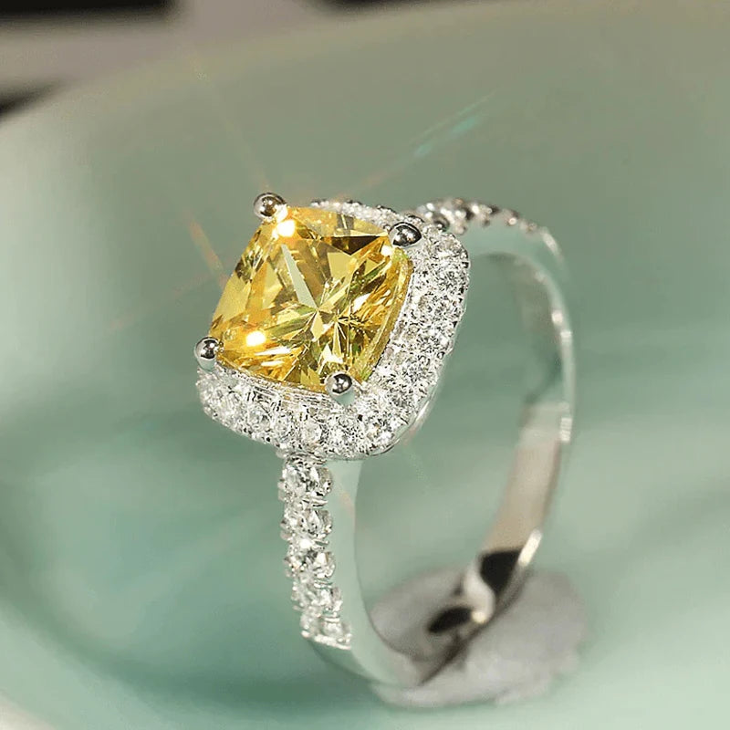 CAOSHI Graceful Wedding Ring Lady Bright Yellow Crystal Accessories for Women Fashion Aesthetic Jewelry for Engagement Party Volleria
