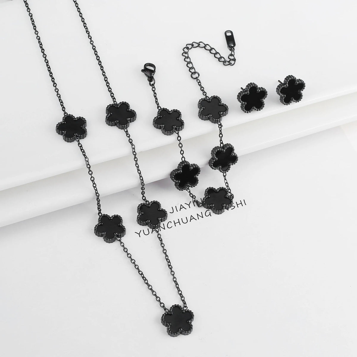 Simple 316L Stainless Steel Flower Five Leaf Necklace Bracelet Earrings 18K Gold Plated Jewelry Set For Women Girl Gift Clover Volleria