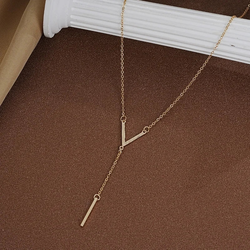 V-Shaped Necklace Volleria