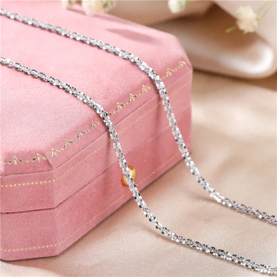 Volleria Delicate Silver Choker